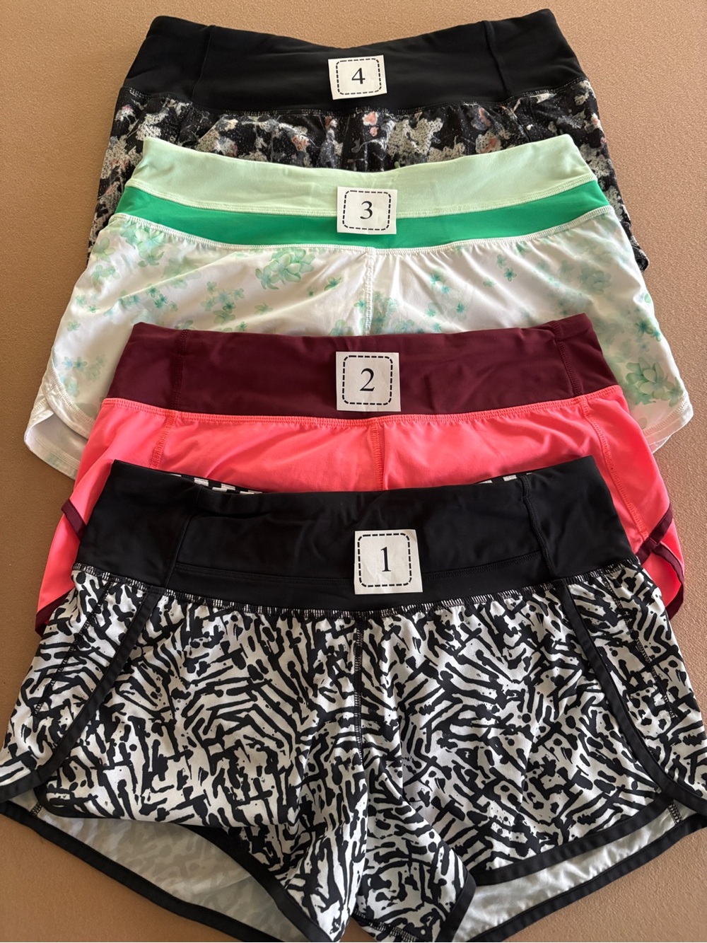 Lululemon speed up shorts. All size 6. Good condition and clean liners.